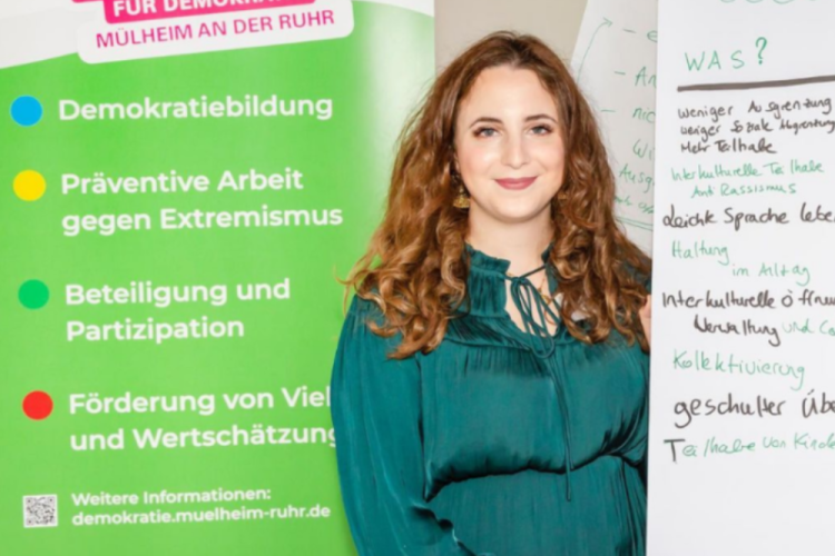 Demokratiekonferenz Mülheim adR – Susan Zare August 2022 Demokratiekonferenz Mülheim adR - Susan Zare August 2022