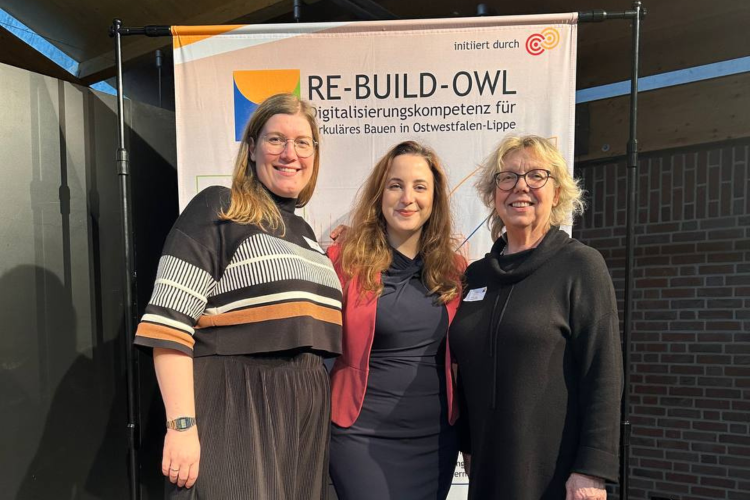RE-BUILD-OWL - Susan Zare November 2023 01